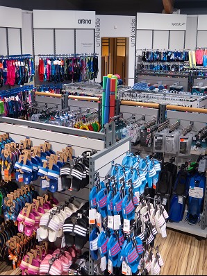 LOWA Schuhpräsentation im Geschäft